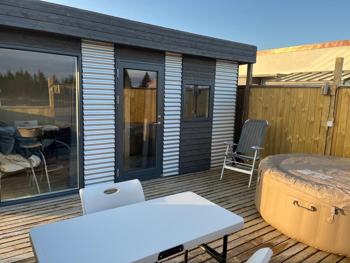 Adorable Tiny House In Reykjavik Villa Екстериор снимка