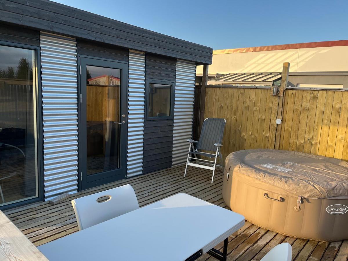 Adorable Tiny House In Reykjavik Villa Екстериор снимка